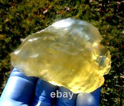 Libyan Desert Glass Meteorite Tektite impact specimen(815 crt)Heart shape Gem A