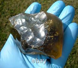 Libyan Desert Glass Meteorite Tektite impact specimen(840 crt)Super Blue lines