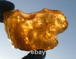 Libyan Desert Glass Meteorite Tektite impact specimen(875 crt)Dimples Gem AA+