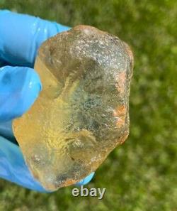 Libyan Desert Glass Meteorite Tektite impact specimen(900 crt)Dimples Gem AA+