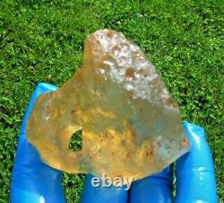 Libyan Desert Glass Meteorite Tektite impact specimen(920 crt) Big natural Hole