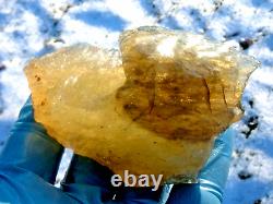 Libyan Desert Glass Meteorite Tektite impact specimen(925 crt)Dark insider Gem