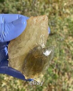 Libyan Desert Glass Meteorite Tektite impact specimen(925 crt)Dark insider Gem