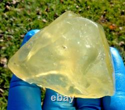 Libyan Desert Glass Meteorite Tektite impact specimen(945 crt)Soft stand alone