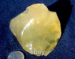 Libyan Desert Glass Meteorite Tektite impact specimen(945 crt)Soft stand alone