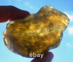 Libyan Desert Glass Meteorite Tektite impact specimen (985 crt) one of its kind