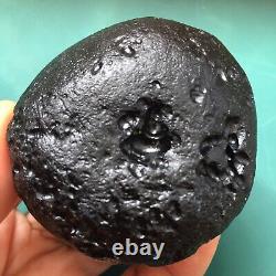 Tektite indochinite space rock impactite impact from meteorite stone 138 g moon