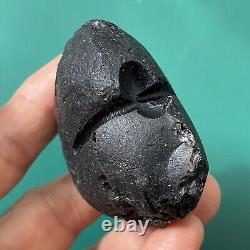 Tektite indochinite space rock impactite of meteorite impact 92 g stone curve