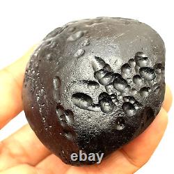 Tektite indochinite space rock impactite of meteorite impact stone 146 g round