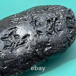 Tektite indochinite space rock impactite of meteorite impact stone 147 g bar