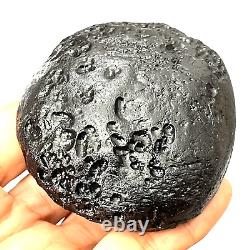 Tektite indochinite space rock impactite of meteorite impact stone 165 g round