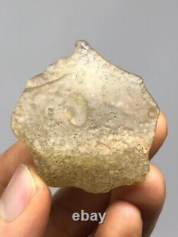 126,5ct 25,3g Spécimen d'impact de météorite de tectite en verre du désert libyen E0