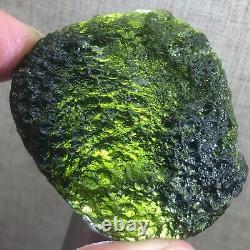 218,2 Ct MOLDAVITE De République Tchèque De L'Impact De Météorite Avec Des Éclats