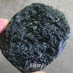 234Ct MOLDAVITE De République Tchèque De L'Impact De Météorite Avec Des Éclats