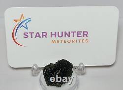 24.6 carats 23mm de long Moldavite de la République tchèque provenant de l'impact d'une météorite