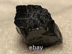 32,60 ct. Diamant d'impact de météorite graphite-C hexagonal noir