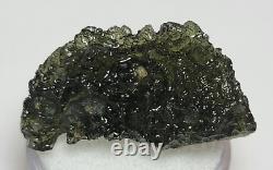 33,7 carats 30mm long Moldavite de la République tchèque provenant de l'impact d'une météorite