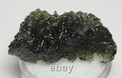 33,7 carats 30mm long Moldavite de la République tchèque provenant de l'impact d'une météorite