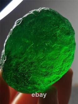 95g Verre d'impact de météorite GEM MOLDAVITE vert Tchèque D473