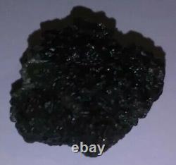 AAA+ Parfait Véritable Météorite de MOLDAVITE Impact Vert Tektite 32.5 cts Chlum