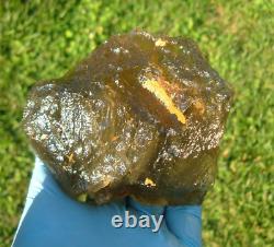 Échantillon d'impact de météorite de verre du désert libyen Tektite (2560 crt) Super Gem Green