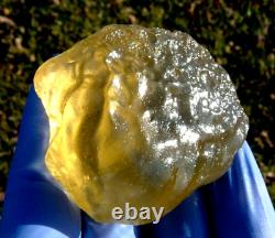 Échantillon d'impact de tectite de météorite en verre du désert libyen (755 crt) Super Gem AAAA+