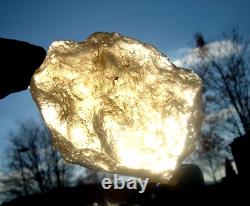 Échantillon d'impact de téktite météoritique en verre du désert libyen (385 carats) Dimples jaune A+