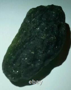 MOLDAVITE République tchèque Véritable météorite d'impact verte Tektite 69,5 carats