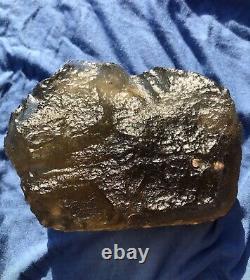 Météorite en verre du désert libyen Tektite impact échantillon (5400 crt) Très grand (1 Kg)