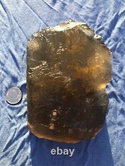 Météorite en verre du désert libyen Tektite impact échantillon (5400 crt) Très grand (1 Kg)