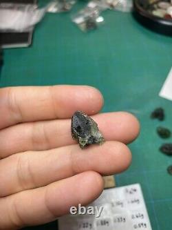 Moldavite naturel de République tchèque 3.10g Tektite verte, impact de météorite