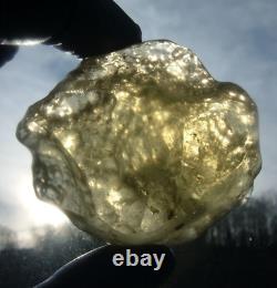 Spécimen d'impact de téktite de météorite en verre du désert libyen (540 crt) Super Gem AAAA