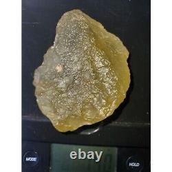 Specimen d'impact de téktite de météorite en verre du désert libyen AAAA (700 crt)Gemmes à fossettes