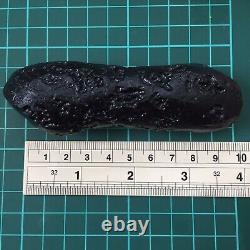 Tektite indochinite pierre d'impact de météorite spatiale impactite gemme 127 gms