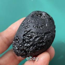 Tektite indochinite roche spatiale impactite d'impact de météorite 92 g courbe de pierre