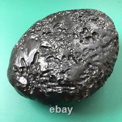 Tektite indochinite roche spatiale impactite météorite pierre précieuse de 182 G.